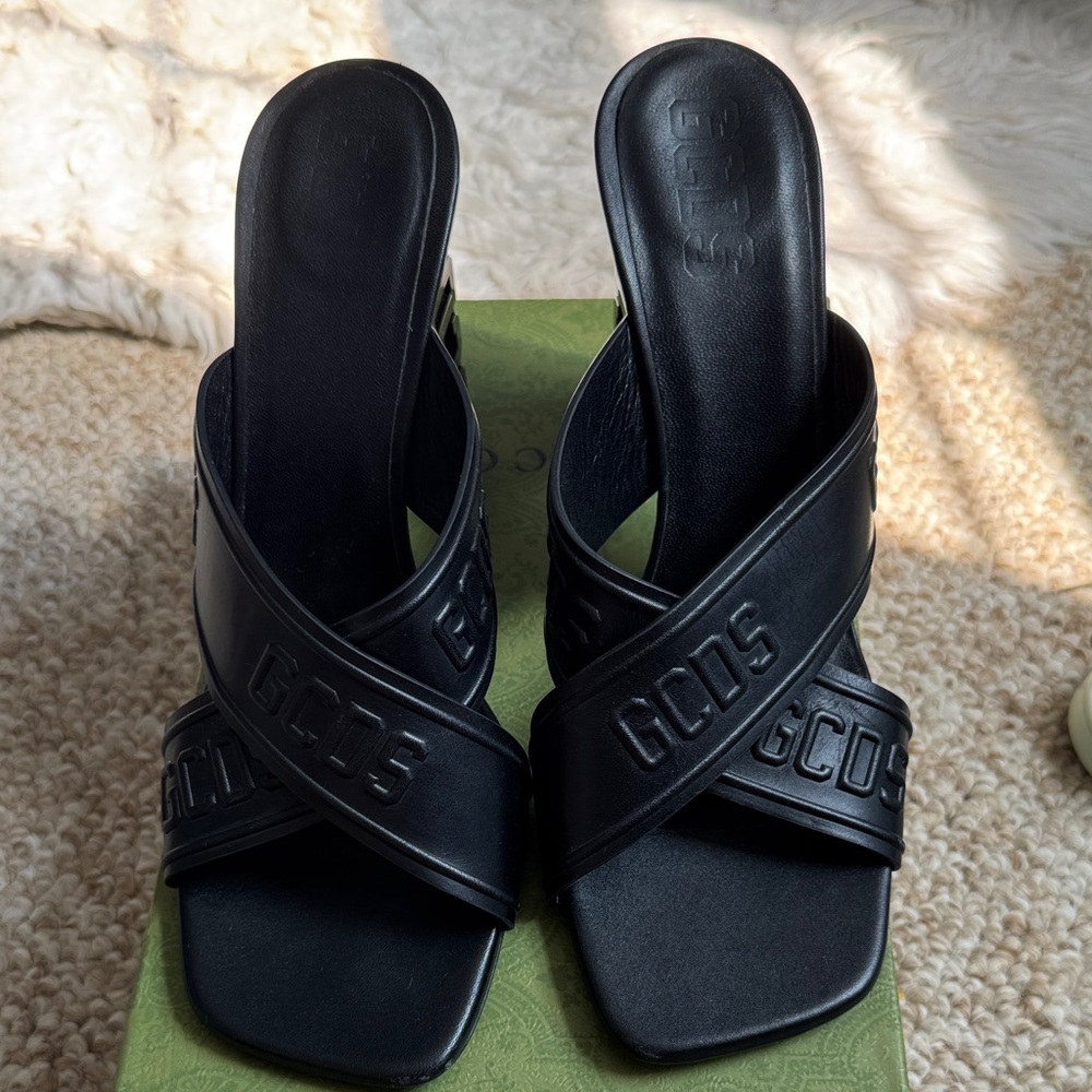 Black Women's Heeled Sandals